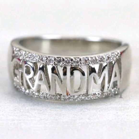 Women's Ring - Picture 2 of 2